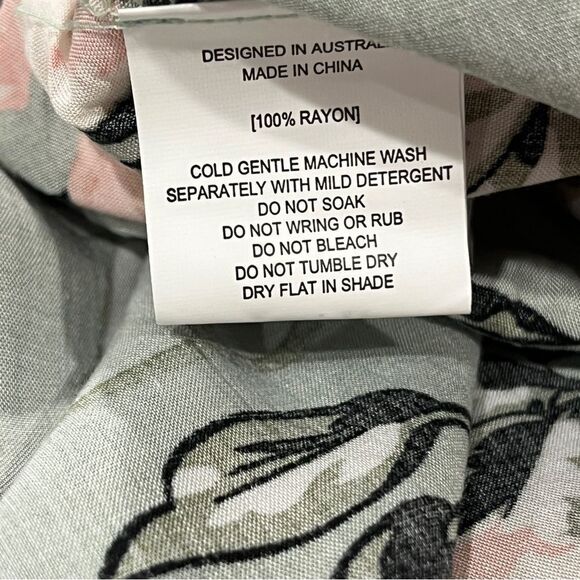 Floral asymmetrical dress with straps - Picture 13 of 15